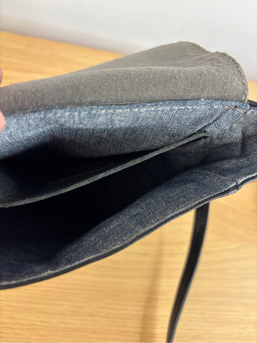 Clare V. Pocket Bag in Black Quality Leather - Picture 8 of 10